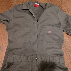 Dickies coveralls size medium